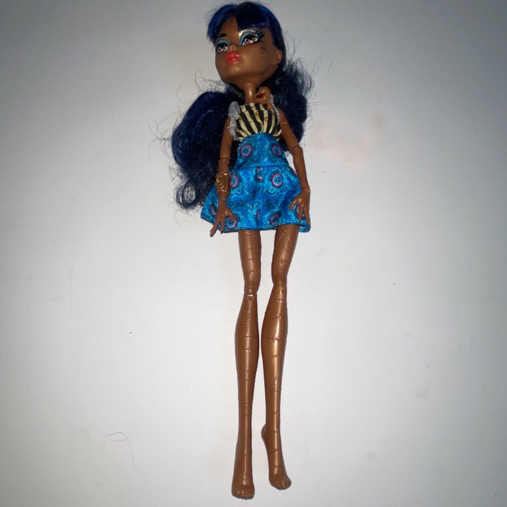 Monster High Doll Robecca Steam Coffin Bean Mattel Barista 2011